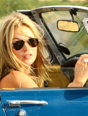 Kate Moss w RayBan 3025